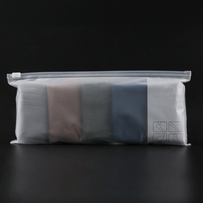 clear plastic zip lock bags